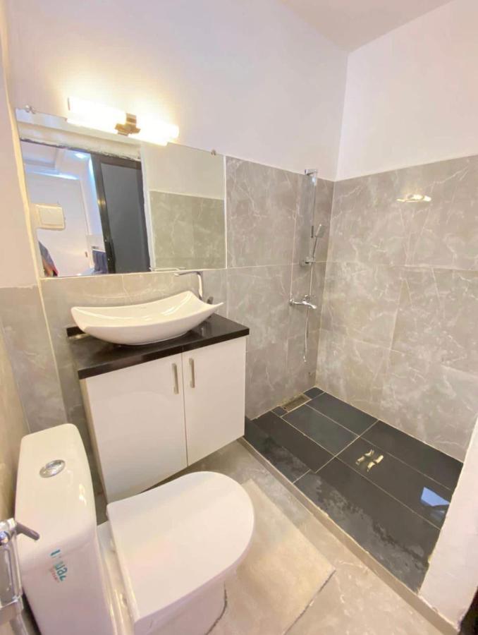 Appartement Haut Standing Idealement Situe A Dakar Buitenkant foto